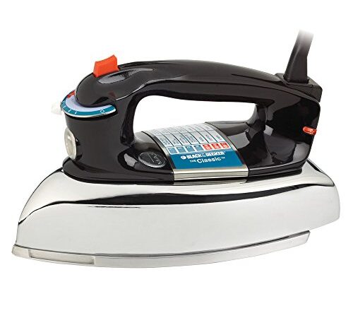 Black+Decker Classic Steam Iron, 7 Settings with Auto Shut Off, Wet or Dry Ironing, Black/Silver, F67ED