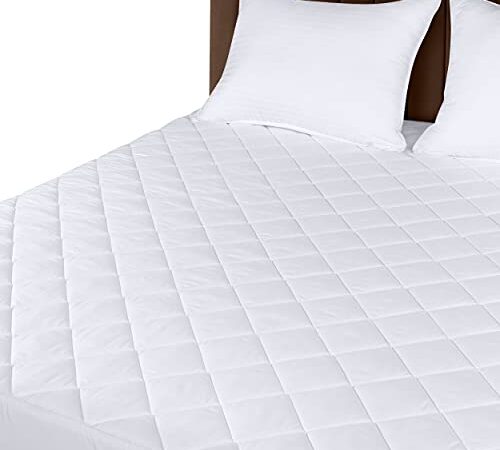 Utopia Bedding Quilted Fitted Mattress Pad - Mattress Cover Stretches up to 16 Inches Deep - Mattress Topper (Twin)